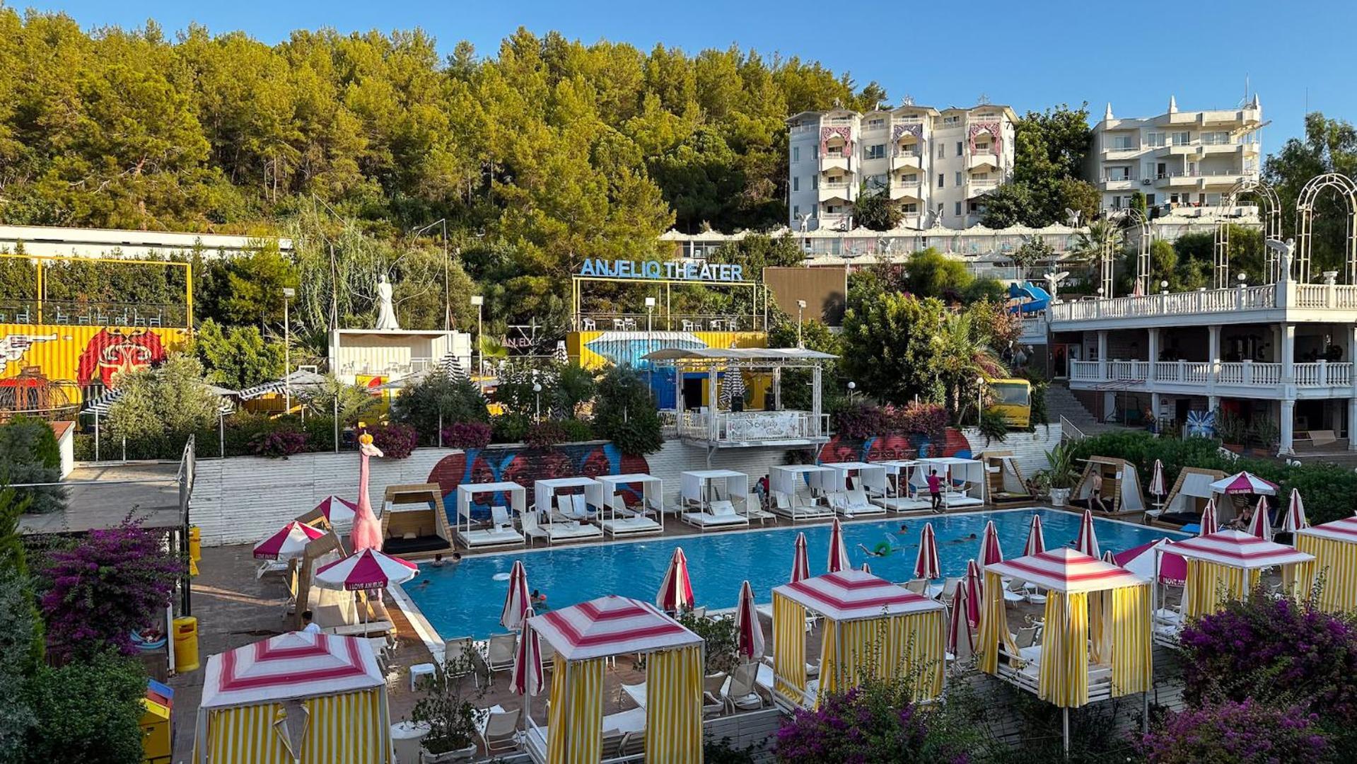 Club Anjeliq Hotell